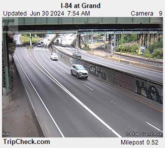 Traffic Cam I-84 at Grand Player