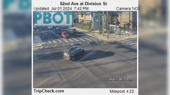 Portland: ORE213 at Division St Traffic Camera