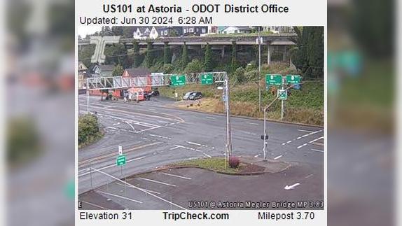 Traffic Cam Astoria: US101 at - ODOT District Office Player