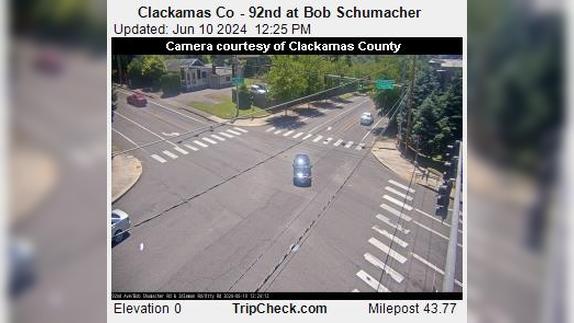 Traffic Cam Rivergrove: Clackamas Co - 92nd at Bob Schumacher Player