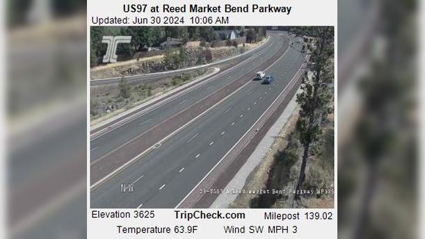 Bend: US 97 at Reed Market - Parkway Traffic Camera
