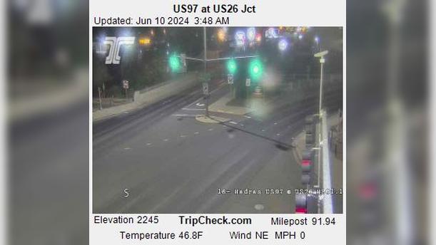 Traffic Cam Metolius: US 97 at US 26 Jct Player