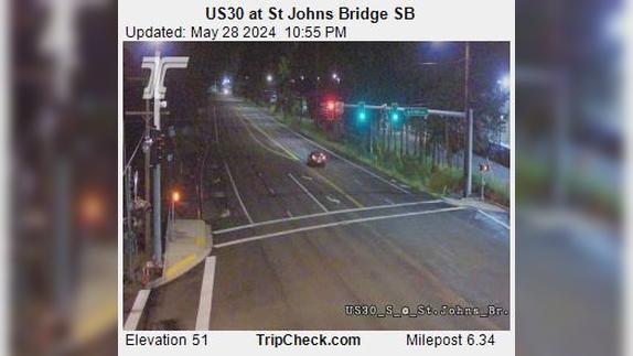 Cathedral Park: US 30 at St Johns Bridge SB Traffic Camera