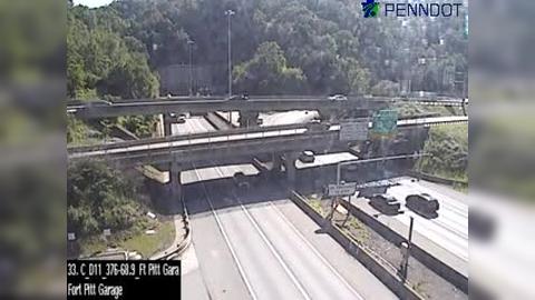 Traffic Cam West End: I-376 @ EXIT 69C (NORTH US 19/PA) Player