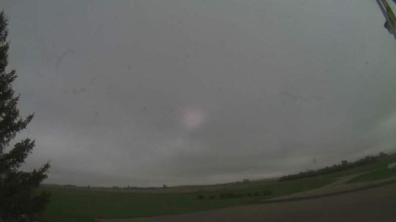 Traffic Cam Maple Creek › South-East Player