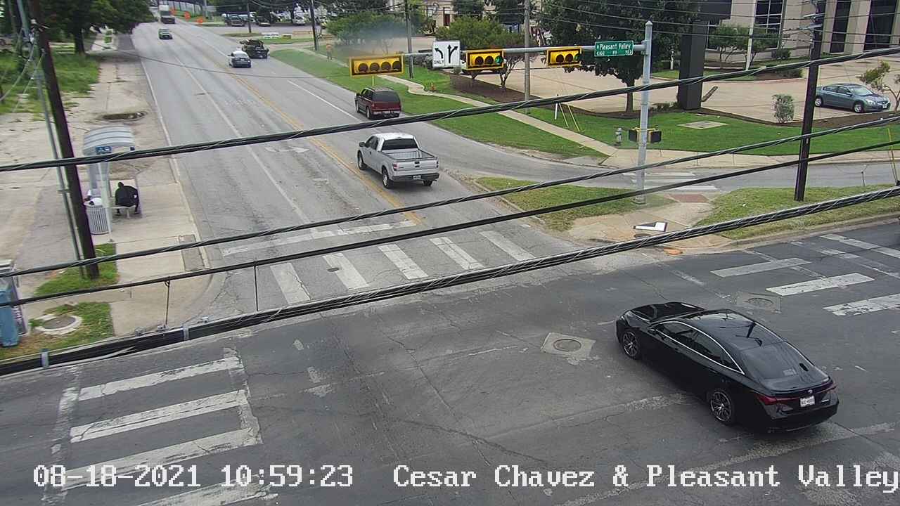  CESAR CHAVEZ ST / PLEASANT VALLEY RD Traffic Camera