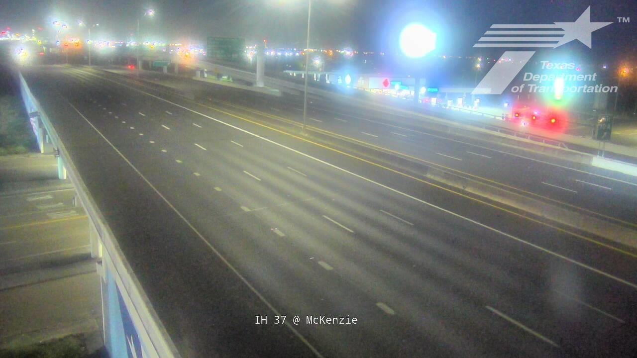Corpus Christi › North: I-37 @ McKenzie Traffic Camera