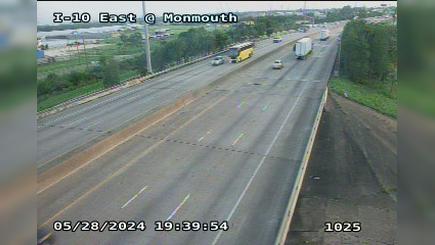 Mantu › West: I-10 East @ Monmouth Traffic Camera