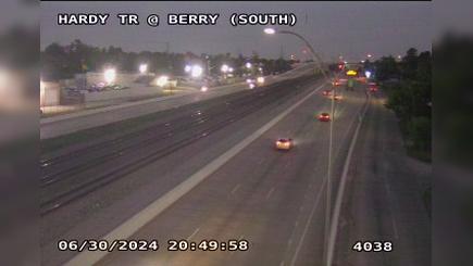 Traffic Cam Houston › South: HTR @ Berry (South) Player