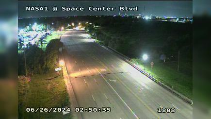 Traffic Cam Houston › East: NASA 1 @ Space Center Blvd Player