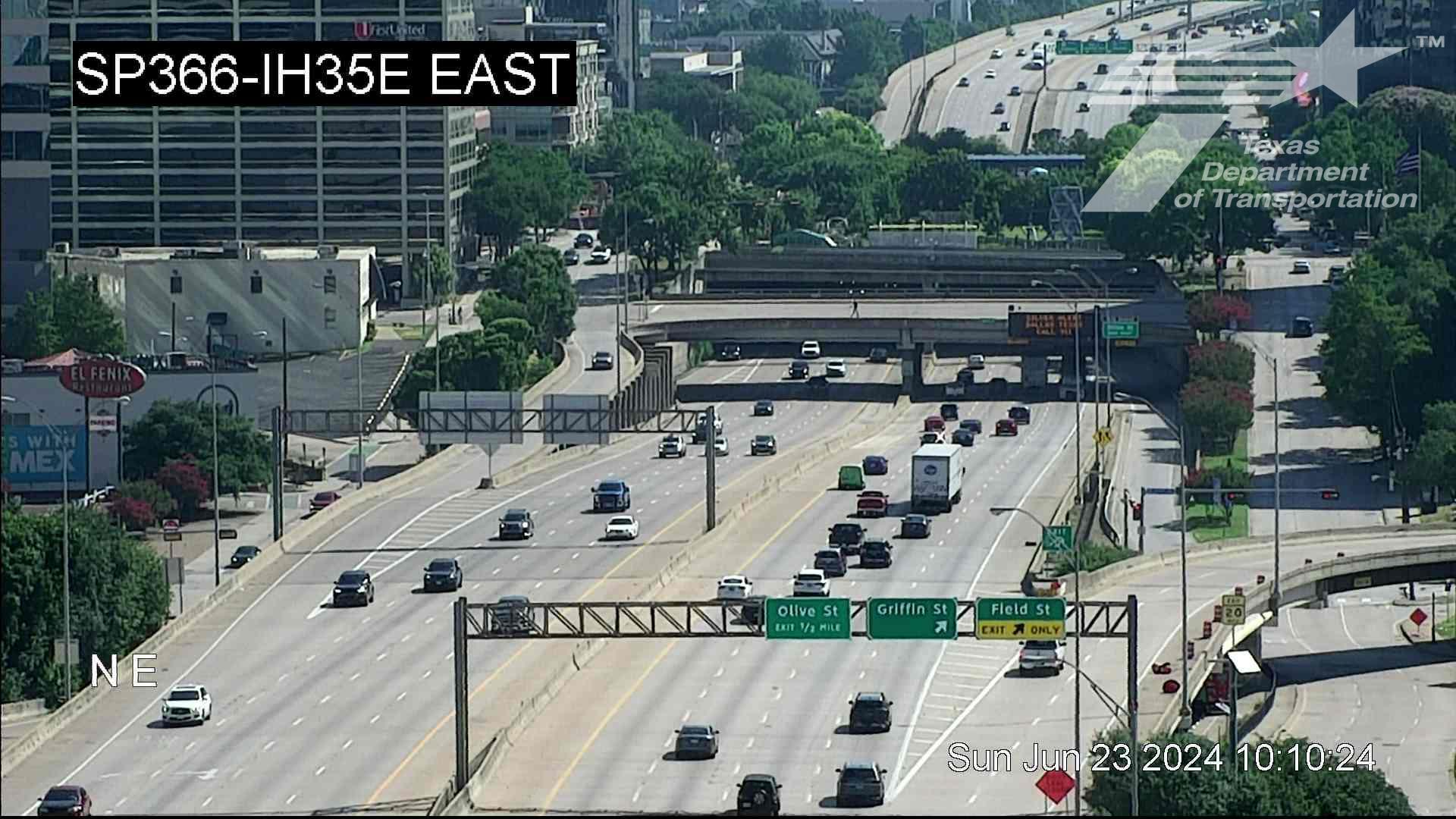 Traffic Cam Downtown PID › East: Spur 366 @ I-35E East Player