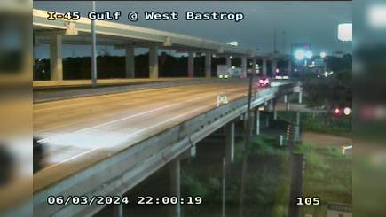 Traffic Cam Houston › South: I-45 Gulf @ West Bastrop Player