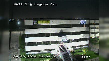 Traffic Cam Houston › East: NASA 1 @ Lagoon Dr Player