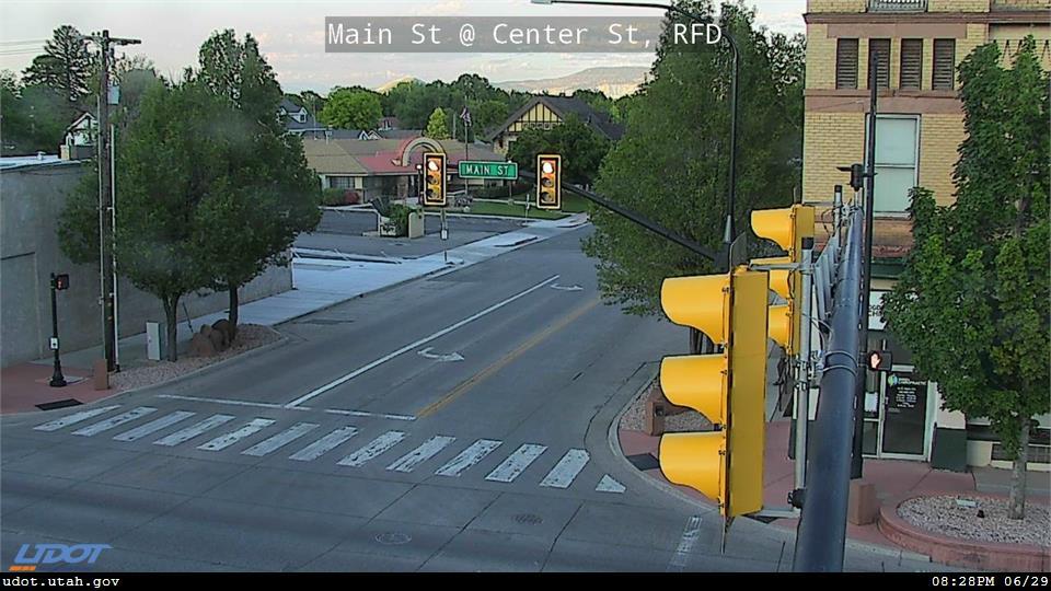 Main St SR 120 @ Center St RFD Traffic Camera