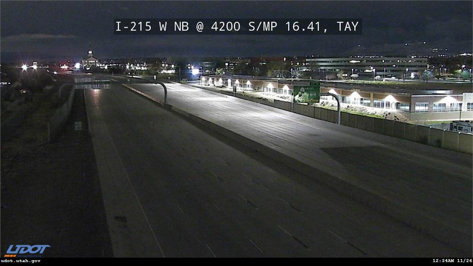 Traffic Cam I-215 W SB @ 4300 S MP 16.18 TAY Player