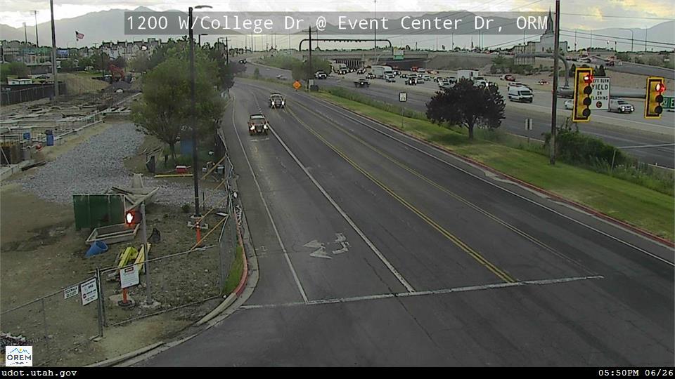 Traffic Cam 1200 W College Dr @ UVU Event Center Dr 1000 S ORM Player