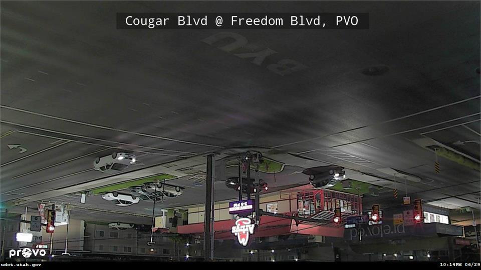 Cougar Blvd 1230 N @ Freedom Blvd 200 W PVO Traffic Camera