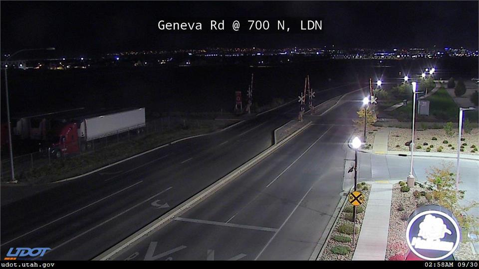 Traffic Cam Geneva Rd SR 114 @ 700 N SR 129 LDN Player