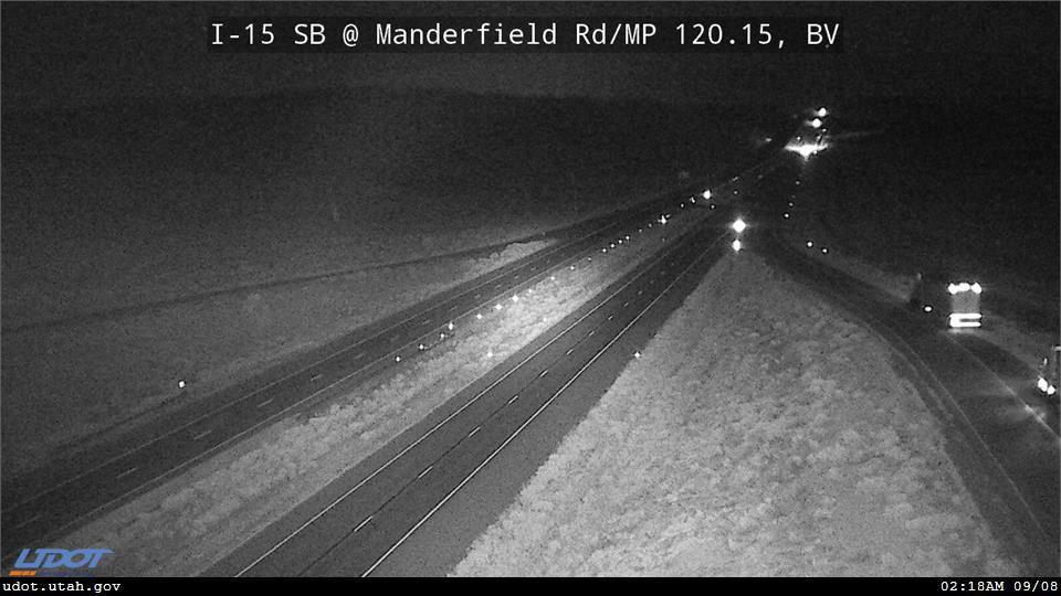 Traffic Cam I-15 SB @ Manderfield Rd MP 120.15 BV Player