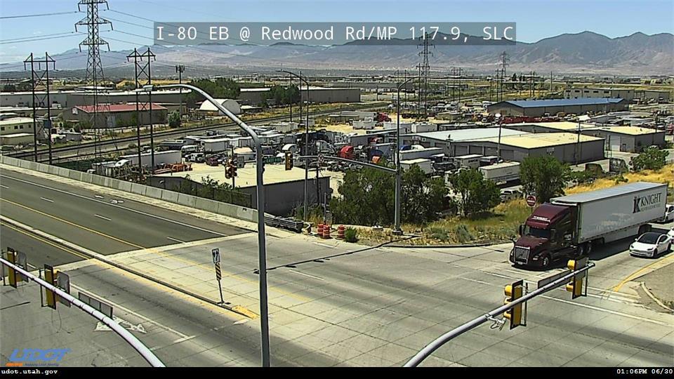 Traffic Cam I-80 EB @ Redwood Rd SR 68 MP 117.9 SLC Player