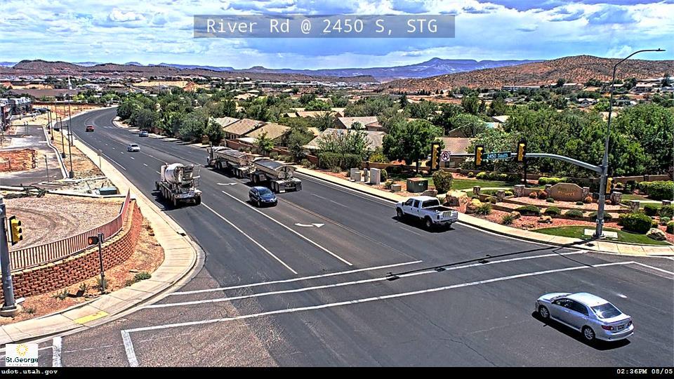 River Rd @ 2450 S STG Traffic Camera