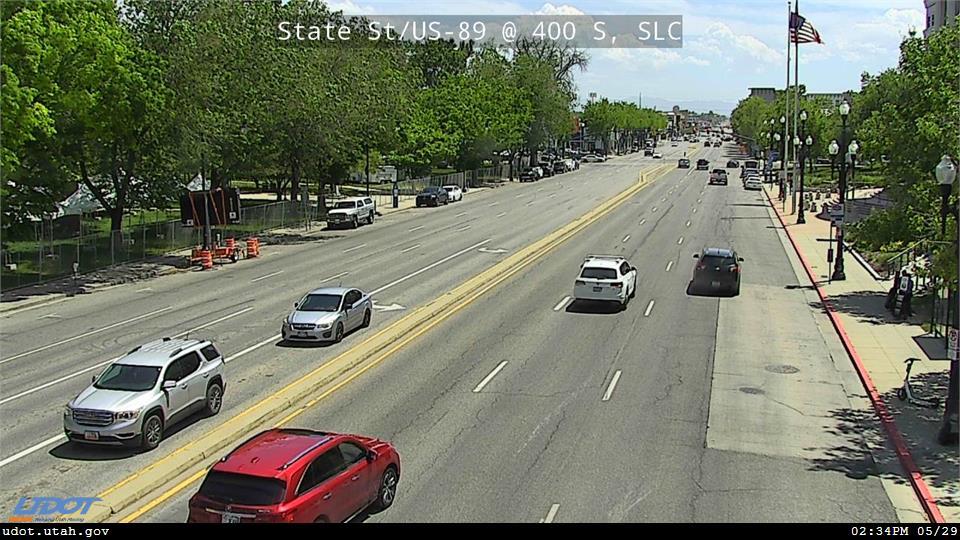 Traffic Cam State St US 89 @ 400 S University Blvd SR 186 SLC Player