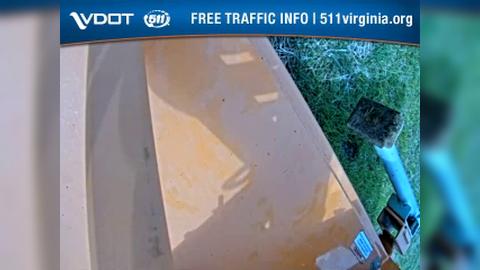 Carlyle Station: I-66 - MM 47.2 - WB - Prince William (County) Traffic Camera