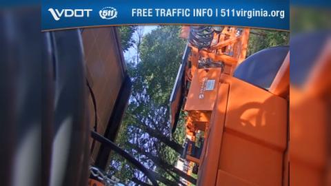 Traffic Cam Legato: I-66 - MM 56.9 - WB Player