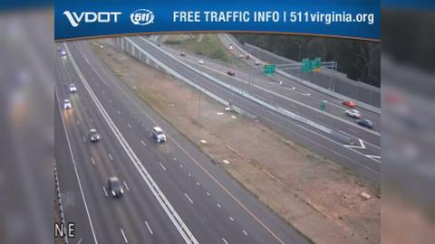 Traffic Cam Random Hills: I-66 - EB - MM 58.4 Player