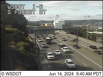 Traffic Cam I-5 at MP 163.4: S. Forest St Player