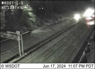 I-5 at MP 173.8: NE 130th St Traffic Camera