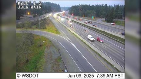 Traffic Cam Joint Base Lewis-McChord: I-5 at MP 120.8: JBLM Main Gate Player