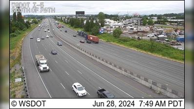 Edgewood › South: I-5 at MP 138.2: South of 70th Ave Traffic Camera