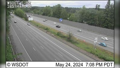 Traffic Cam Eastgate: I-90 at MP 12.5: 165th Ave SE Player