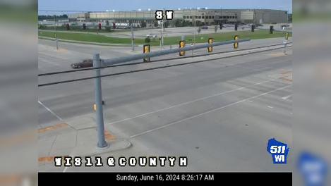 Traffic Cam Tomah: WIS 11 at County H/105th St Player